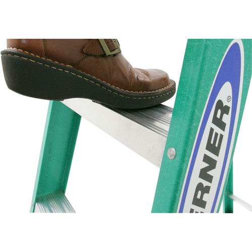 WernerCo Type II Fiberglass Step Ladder 5908 (8ft)